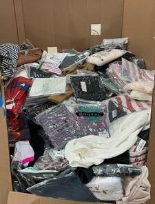 liquidation clothes pallets